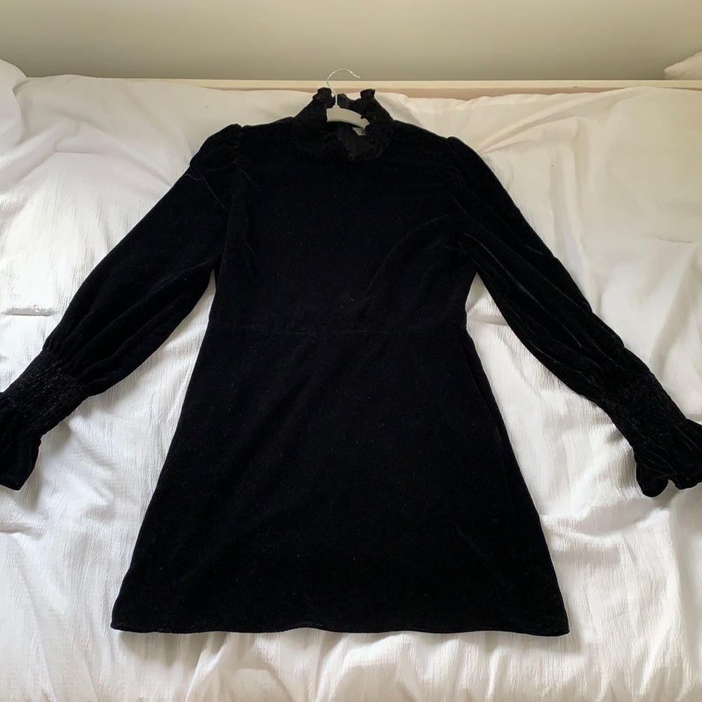 Zara velvet puff sleeve black dress with turtleneck